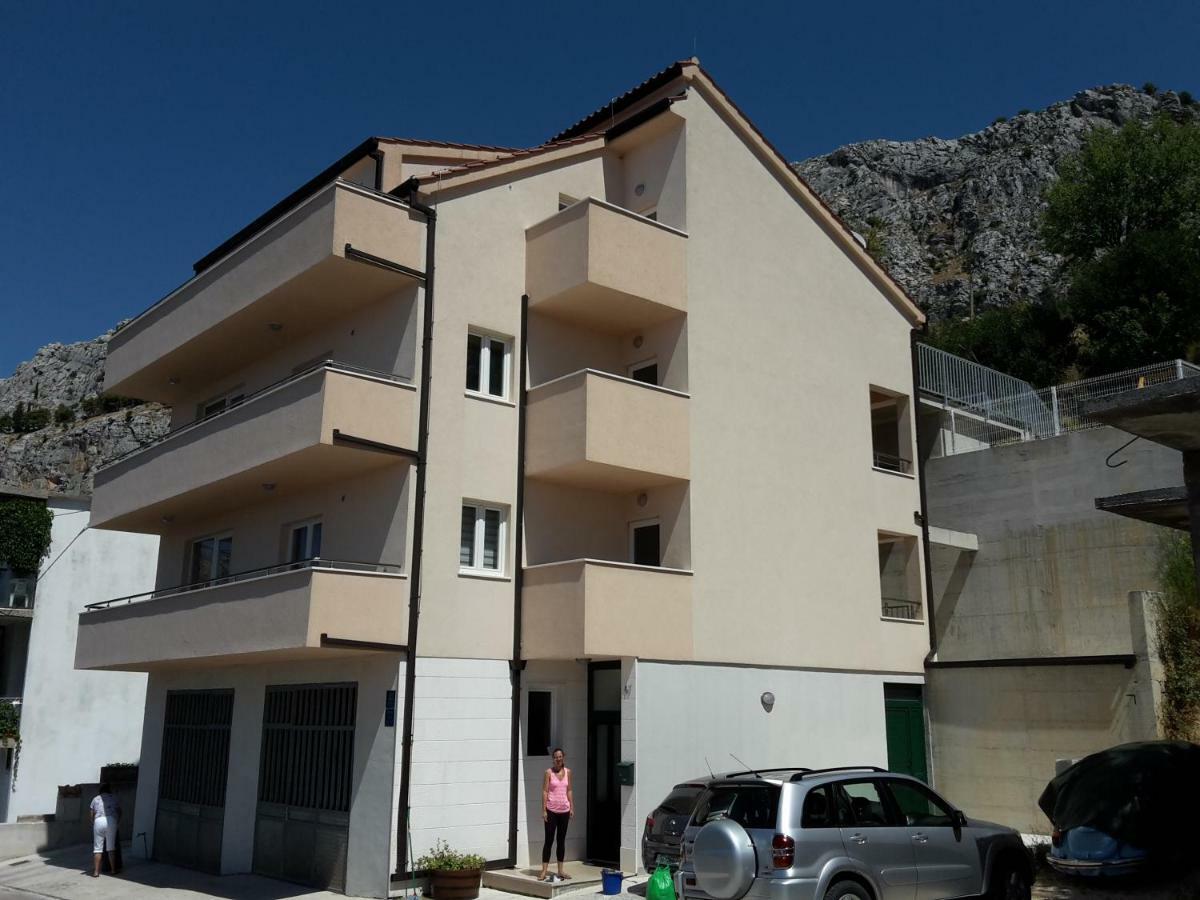Villa Omis Michy - Family House For Big And Small Groups Exterior photo
