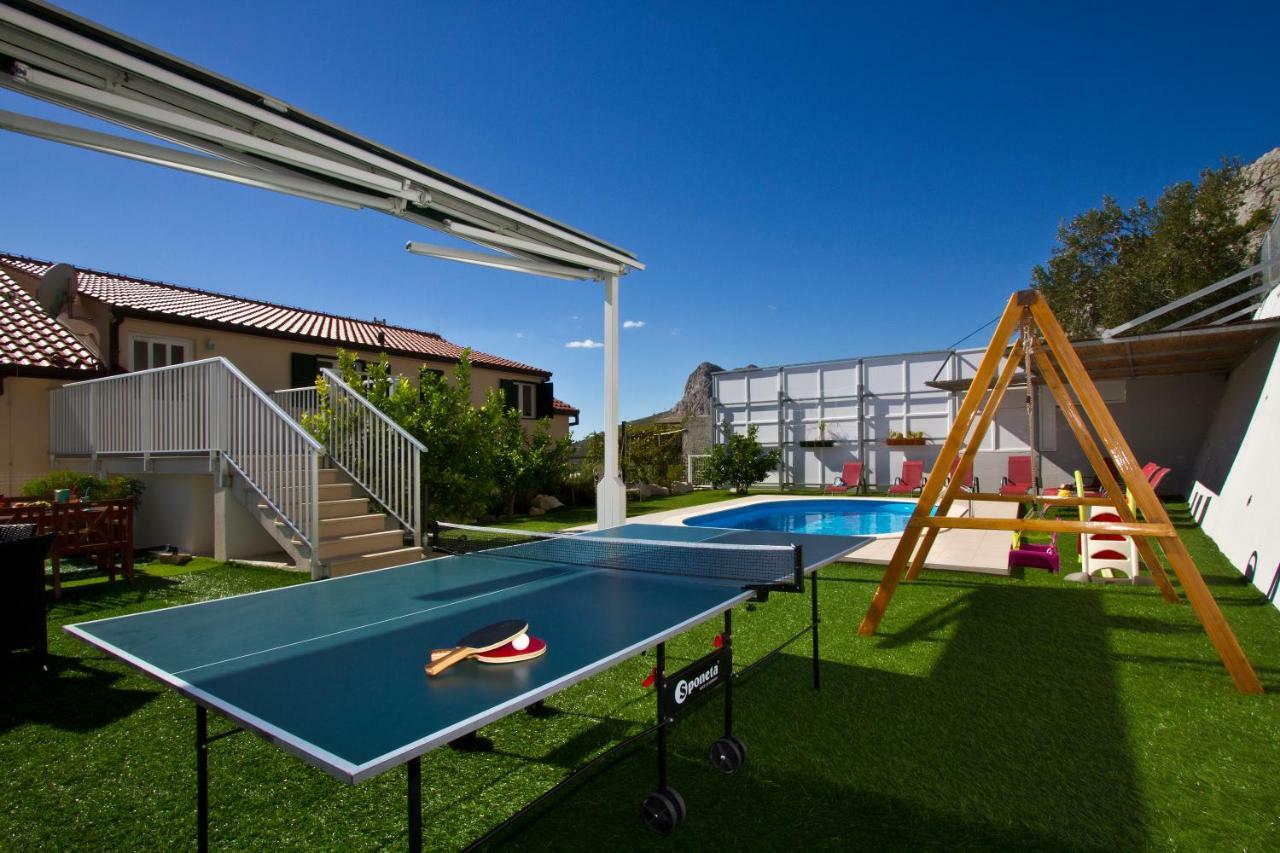 Villa Omis Michy - Family House For Big And Small Groups Exterior photo